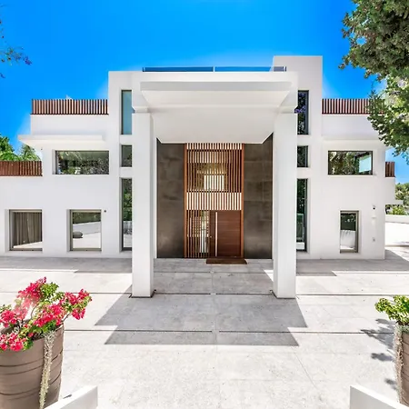 Villa About Serenity Marbella