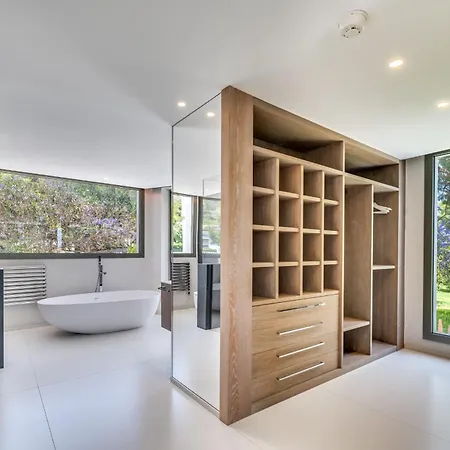 About Serenity Villa Marbella
